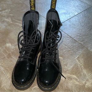 Women’s dr martens